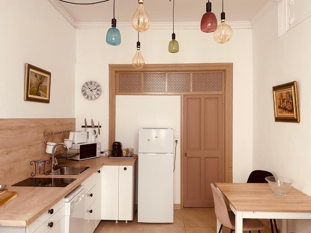 אביניון Appartement De Charme מראה חיצוני תמונה